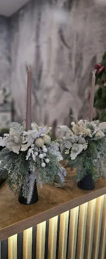 Kwiaciarnia" Lawendowa" Iwona Sawicka